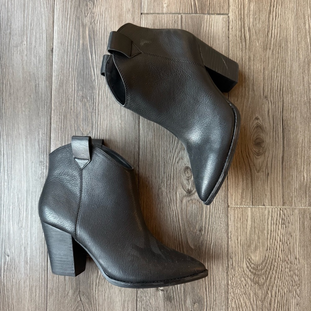 Lucky Brand Amarys Bootie 👢 Leather Western Ankle Boot
